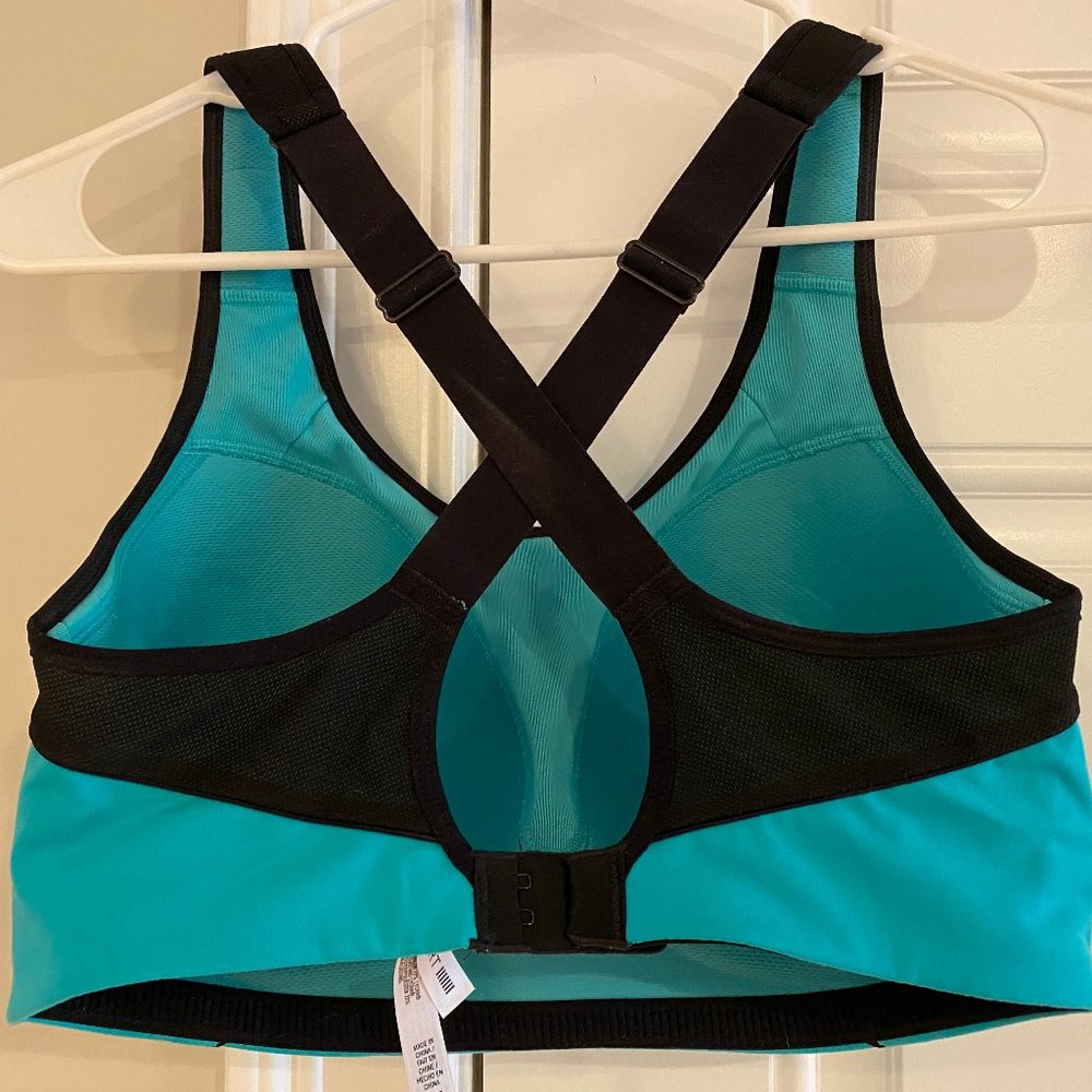 EUC Victoria's Secret VSX Sports Bra 34DDD (34F)